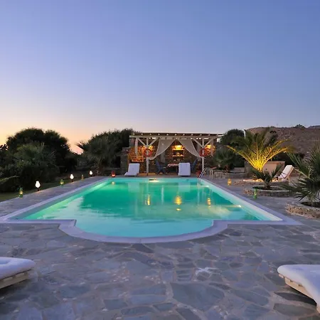 ヴィラ Parian Pounda